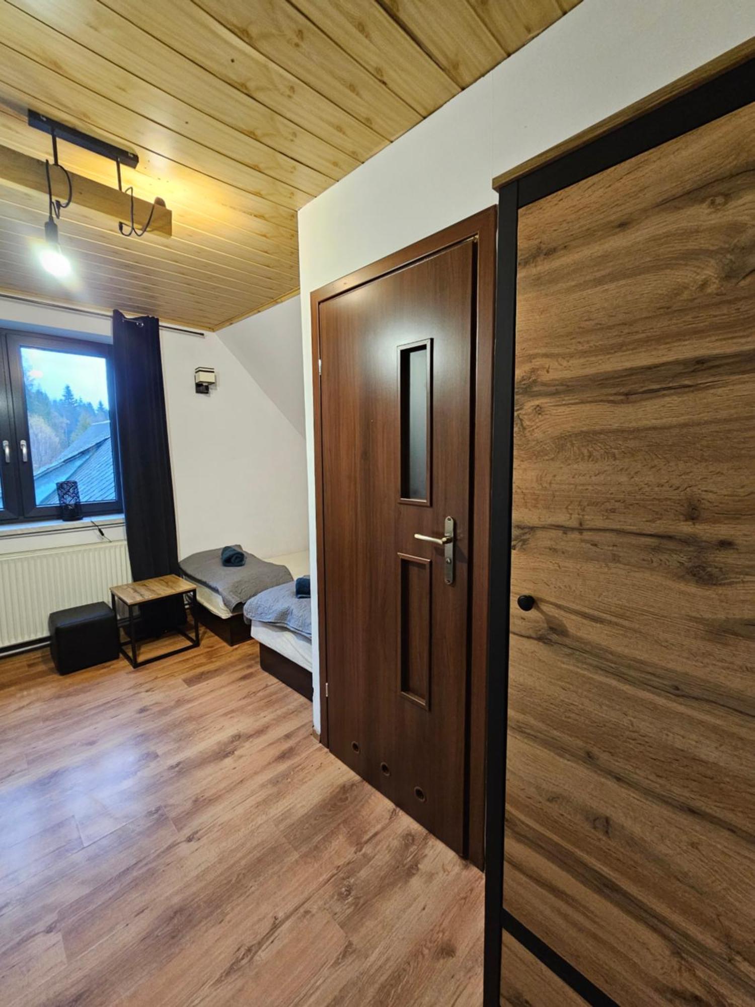 Zawoja Nad Korona Z Jacuzzi别墅 外观 照片